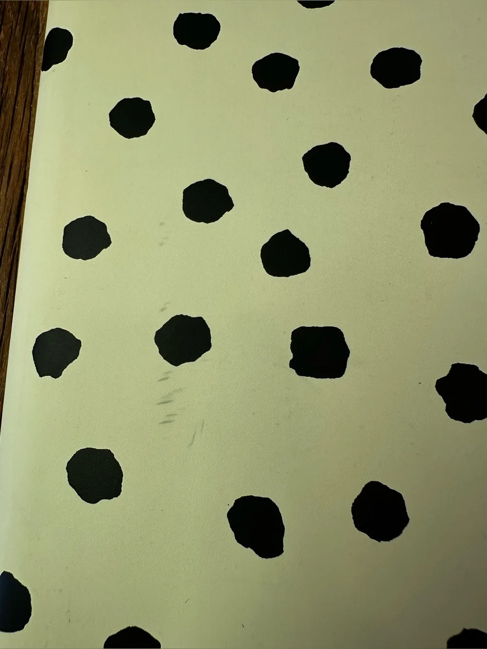 kate spade White cream with Black Polka Dot Tablet Folio